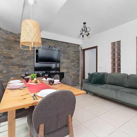Przestronne Apartamenty W Zakopanem Z Trzema Sypialniami I Parkingiem By Noclegi Renters Exteriér fotografie